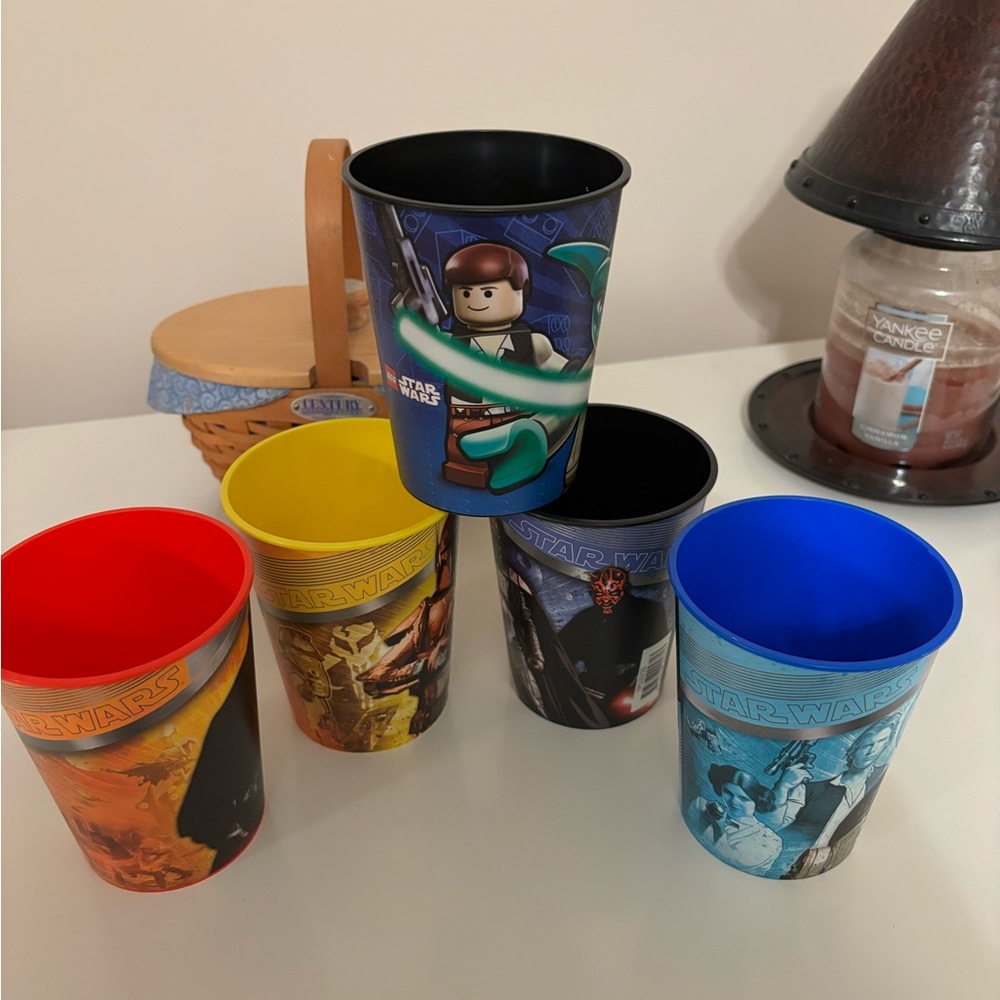 5 Star Wars Cups